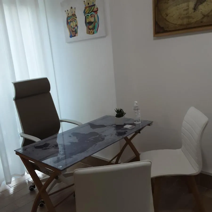 La Camera Di Stella - Ai Normanni Hotel Palermo 2*,