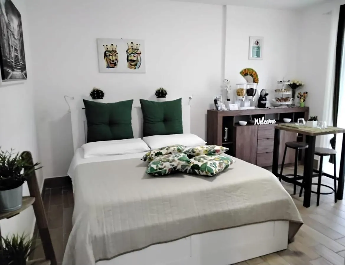 Affittacamere Hotel La Camera di Stella - Ai Normanni Palermo